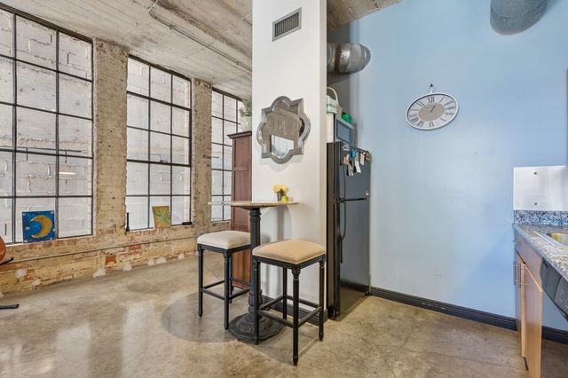 1122 Jackson Street 820, Dallas, TX 75202