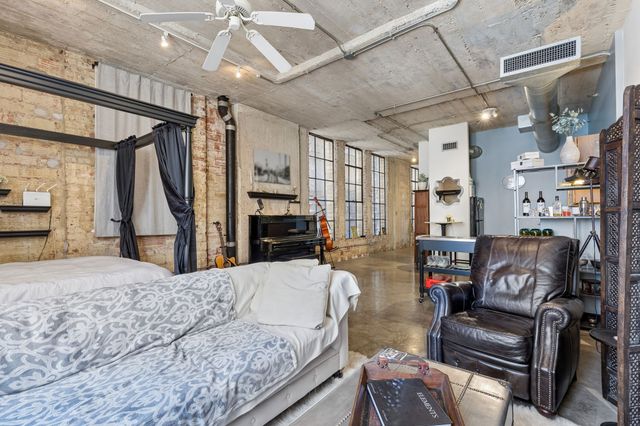 1122 Jackson Street 820, Dallas, TX 75202