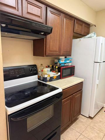 10075 Westpark Drive 52, Houston, TX 77042