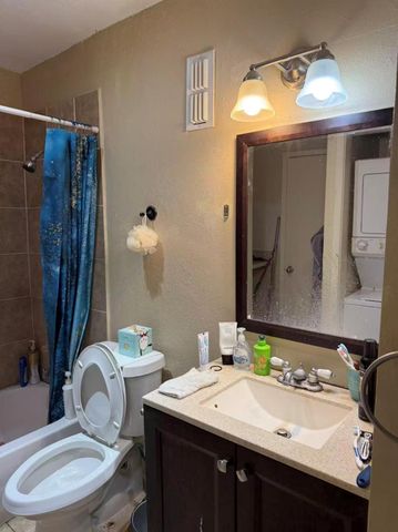 10075 Westpark Drive 52, Houston, TX 77042