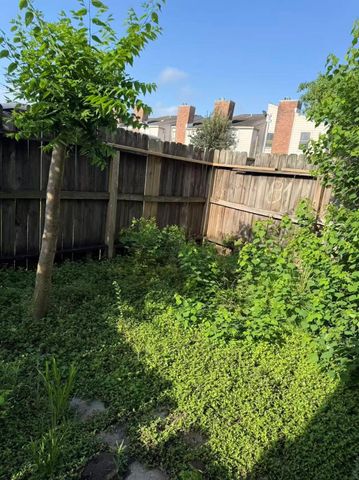 10075 Westpark Drive 52, Houston, TX 77042