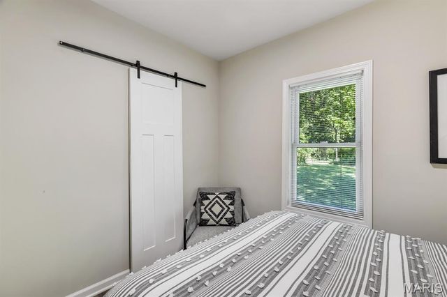 6917 Garner Avenue, St Louis, MO 63139