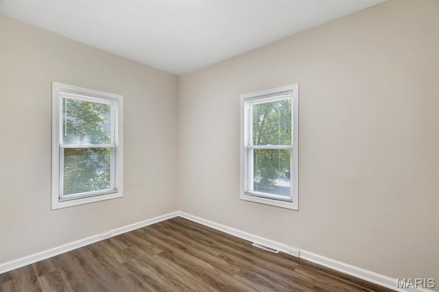 6917 Garner Avenue, St Louis, MO 63139