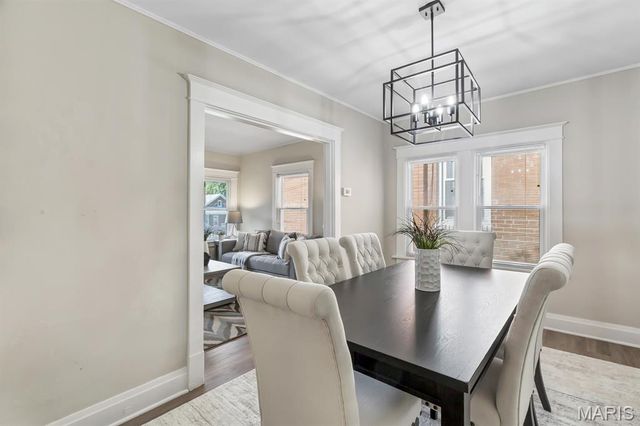 6917 Garner Avenue, St Louis, MO 63139