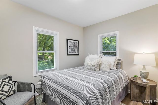 6917 Garner Avenue, St Louis, MO 63139