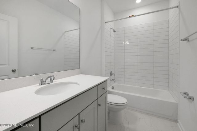 2487 JENNINGS FARM Drive, Middleburg, FL 32068