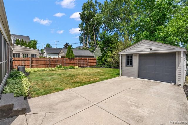 1859 Maryland Boulevard, Birmingham, MI 48009
