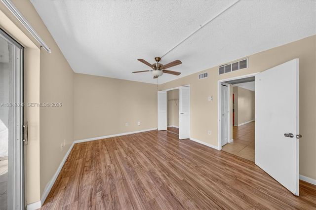 20311 NE 2nd Avenue 21, Miami, FL 33179