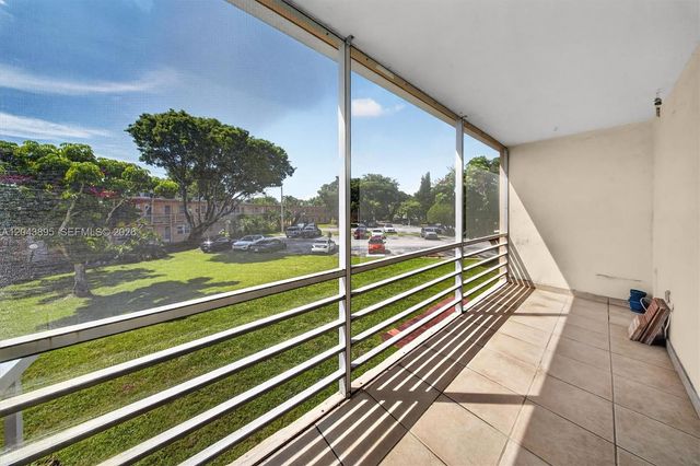 20311 NE 2nd Avenue 21, Miami, FL 33179