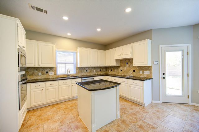 23027 Lodgepoint Drive, Katy, TX 77494