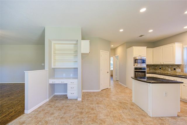 23027 Lodgepoint Drive, Katy, TX 77494