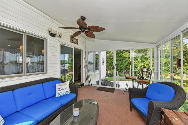 28906 Beach DRIVE, Waterford, WI 53185