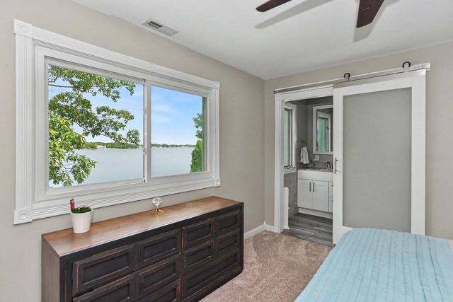 28906 Beach DRIVE, Waterford, WI 53185
