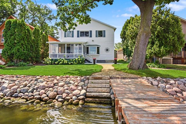 28906 Beach DRIVE, Waterford, WI 53185