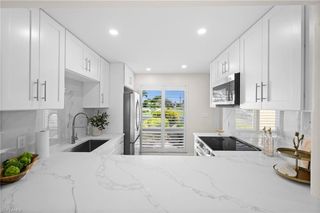 378 Palm DR # 1, Naples, FL 34112