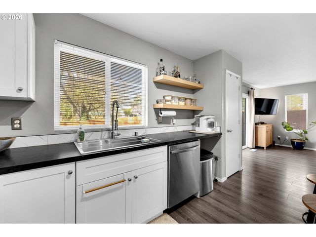 9822 Ne 26TH Ave, Vancouver, WA 98665