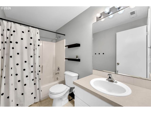 9822 Ne 26TH Ave, Vancouver, WA 98665