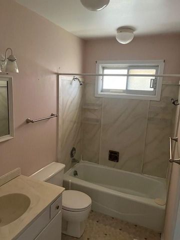 2503 N 29th Street, St Joseph, MO 64506