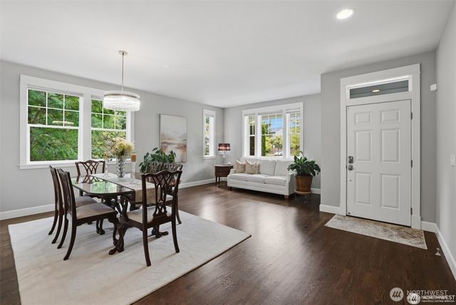 15324 128th Avenue NE, Woodinville, WA 98072