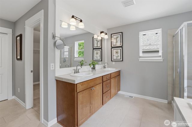 15324 128th Avenue NE, Woodinville, WA 98072