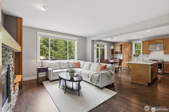 15324 128th Avenue NE, Woodinville, WA 98072