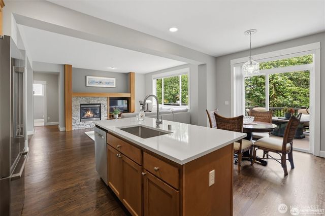 15324 128th Avenue NE, Woodinville, WA 98072