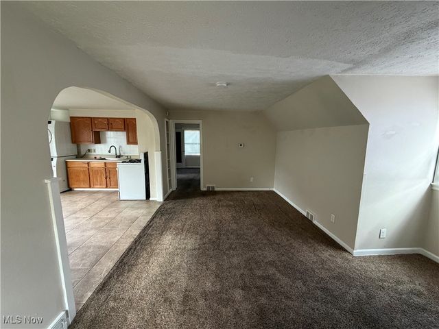 3066 Evelyn Road, Austintown, OH 44511