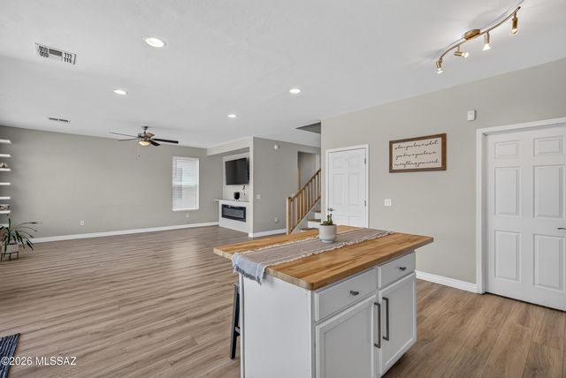 4960 W Calle Don Tomas, Tucson, AZ 85757