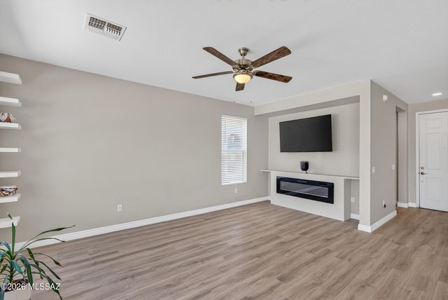 4960 W Calle Don Tomas, Tucson, AZ 85757