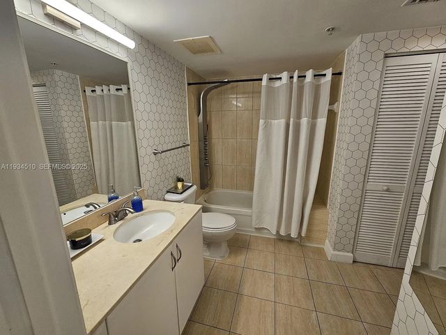 1750 N Bayshore Dr 1909, Miami, FL 33132