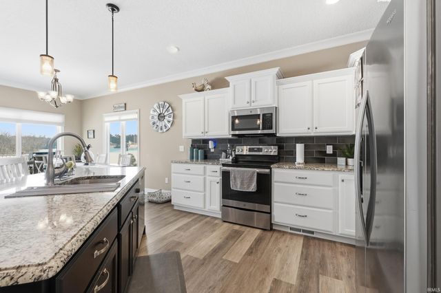 955 Owls Point, Fort Wayne, IN 46825