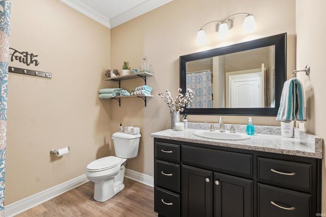 955 Owls Point, Fort Wayne, IN 46825