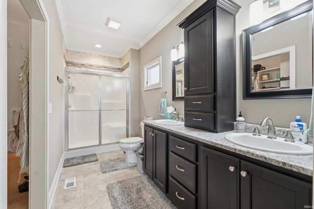 955 Owls Point, Fort Wayne, IN 46825