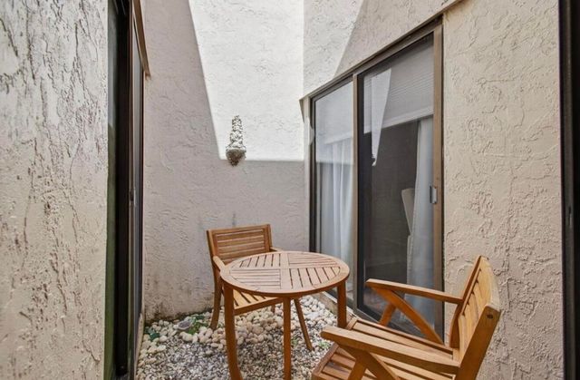 7745 Stanway Place E, Boca Raton, FL 33433