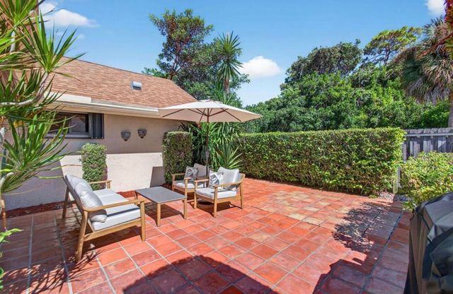 7745 Stanway Place E, Boca Raton, FL 33433