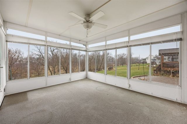 1913 Fox Trail Drive NE, Cedar Rapids, IA 52402