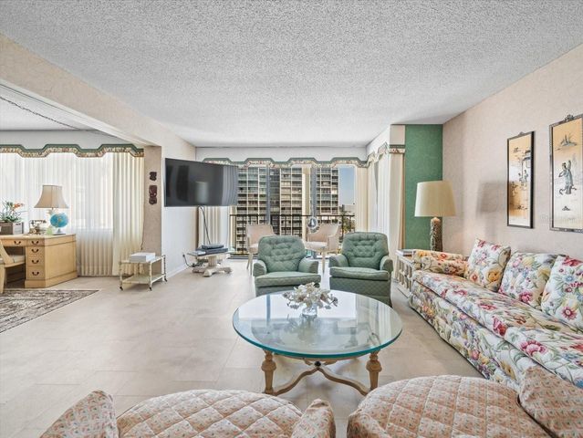 1400 GULF BOULEVARD 806, Clearwater, FL 33767