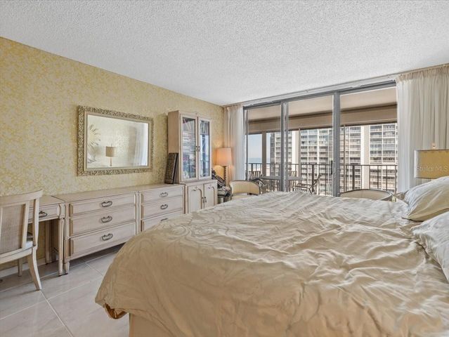 1400 GULF BOULEVARD 806, Clearwater, FL 33767