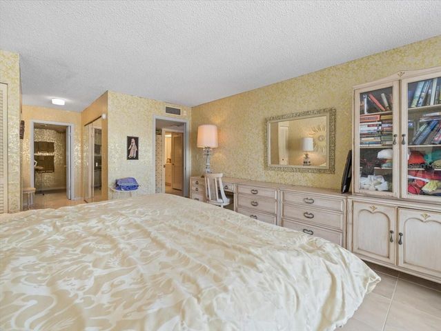 1400 GULF BOULEVARD 806, Clearwater, FL 33767