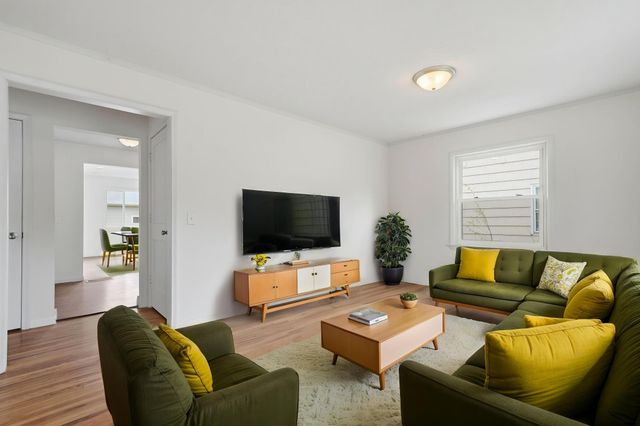 5148 Logan Avenue N, Minneapolis, MN 55430