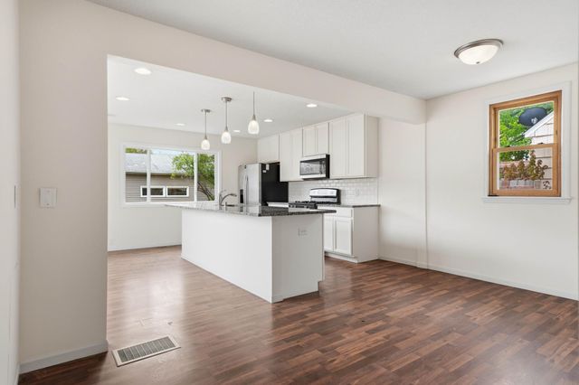 5148 Logan Avenue N, Minneapolis, MN 55430