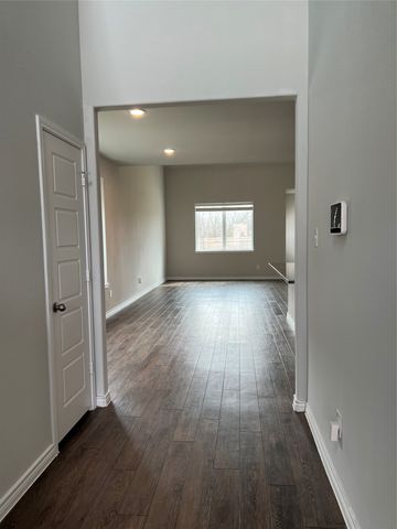 112 Rosings Place, Everman, TX 76140