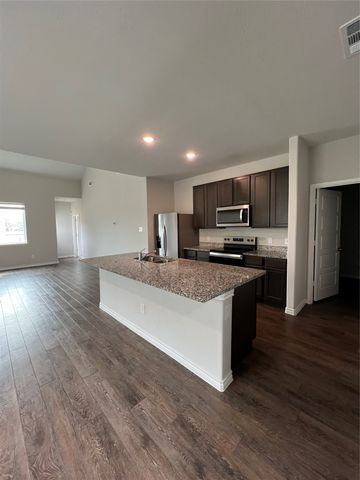 112 Rosings Place, Everman, TX 76140