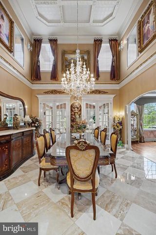 22727 AIRMONT HUNT DR, Ashburn, VA 20148
