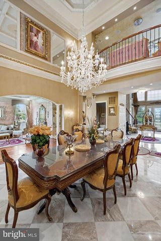22727 AIRMONT HUNT DR, Ashburn, VA 20148