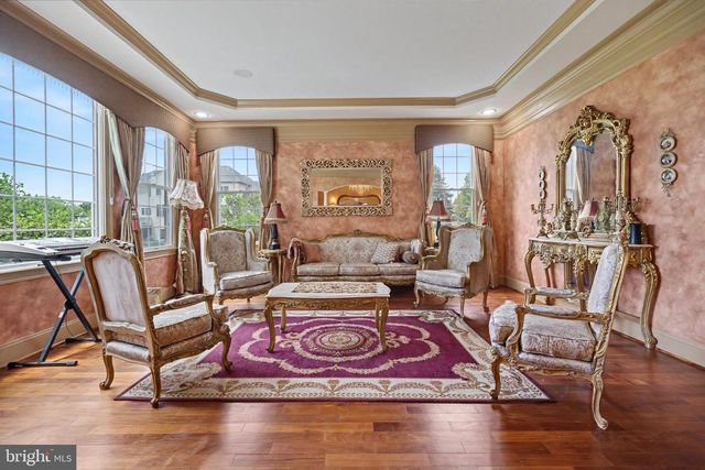 22727 AIRMONT HUNT DR, Ashburn, VA 20148