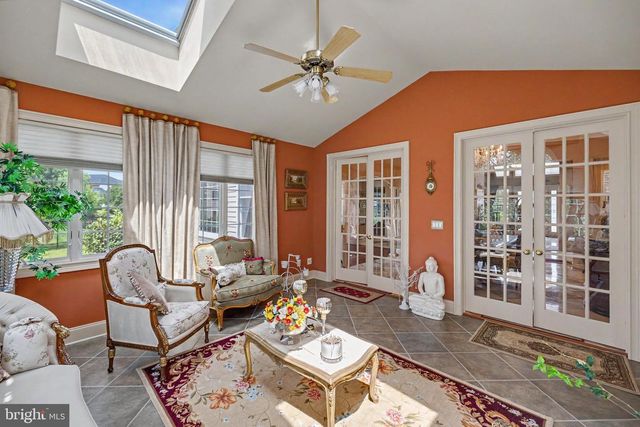 22727 AIRMONT HUNT DR, Ashburn, VA 20148