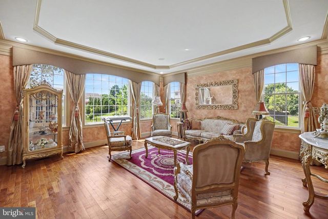 22727 AIRMONT HUNT DR, Ashburn, VA 20148
