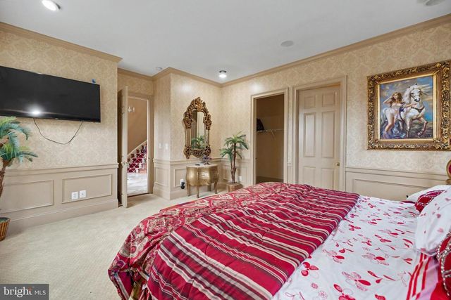 22727 AIRMONT HUNT DR, Ashburn, VA 20148