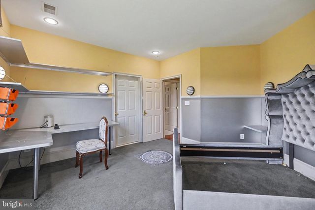 22727 AIRMONT HUNT DR, Ashburn, VA 20148